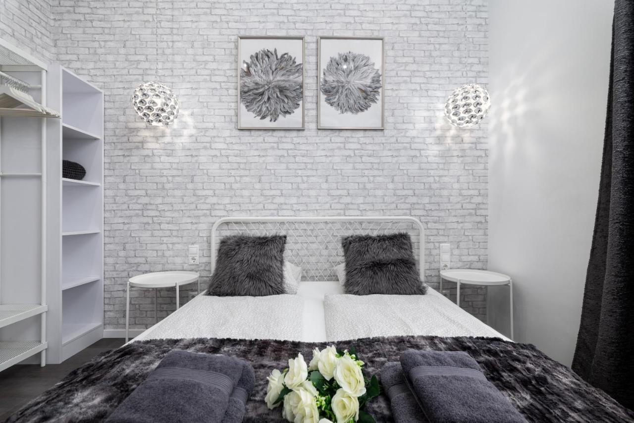 Vp12 Apartments Будапеща Екстериор снимка